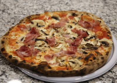 Prosciutto e funghi